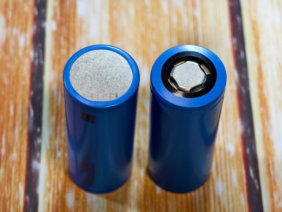 Акумулятори літій залізо-фосфатні LiFePO4 GNE 26650 3600 мА 10.2A