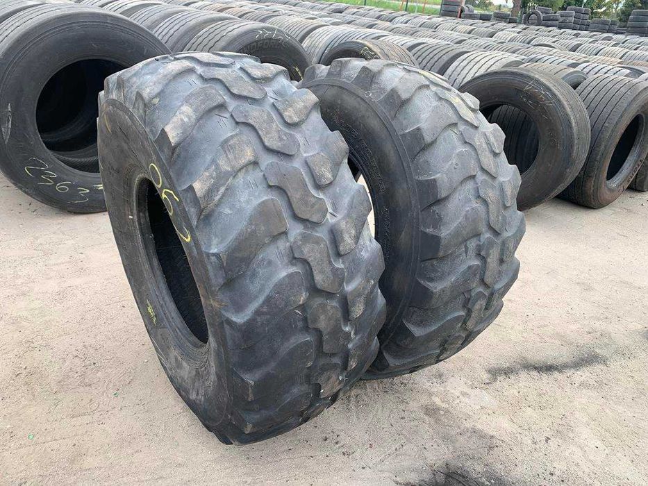 Opony używane przemysłowe ładowarka 405/70R18 DUNLOP SP T9