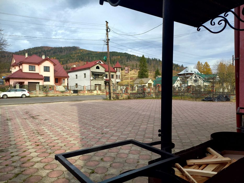 Продаж діючого кафе біля траси Долина–Хуст, с. Мислівка