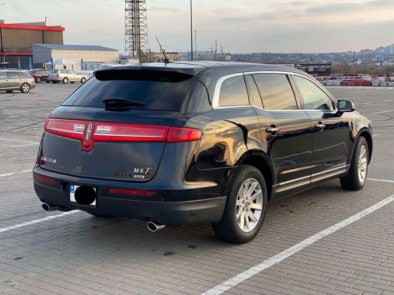 Lincoln MKT 2017