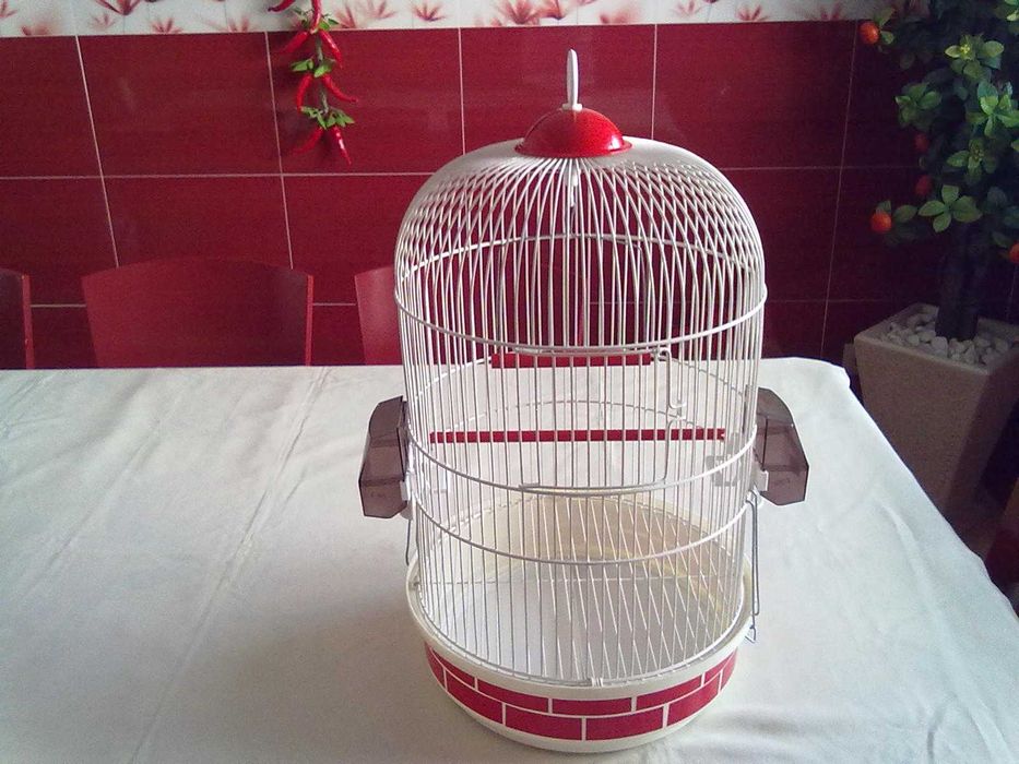 Gaiola para vários tipos de aves