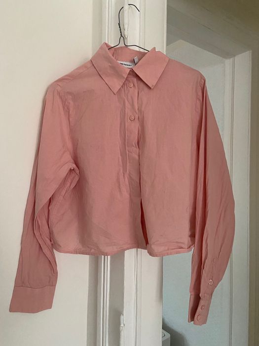 Weekday camisa camisola curta rosa blusa 34 XS algodao cropped