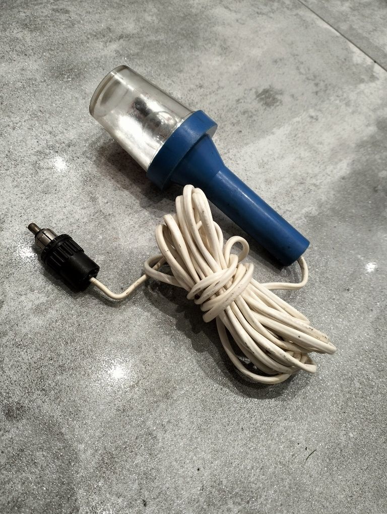 PRL lampa samochodowa zapalniczkowa.