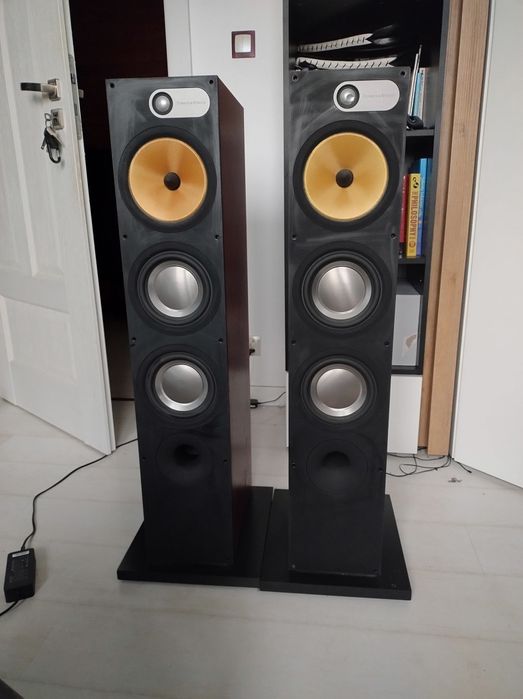 Głośniki B&W Series 683