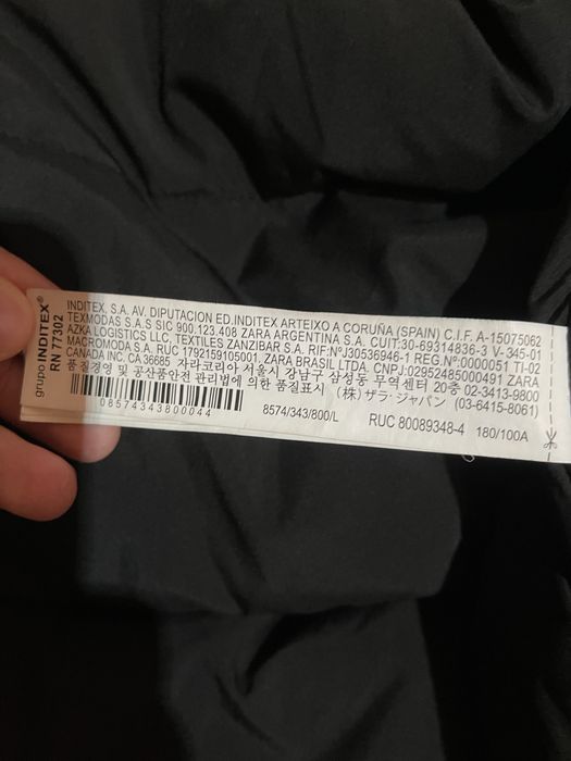 ZARA безрукавка від zara оригінал