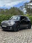 Mini Cooper One D 2011