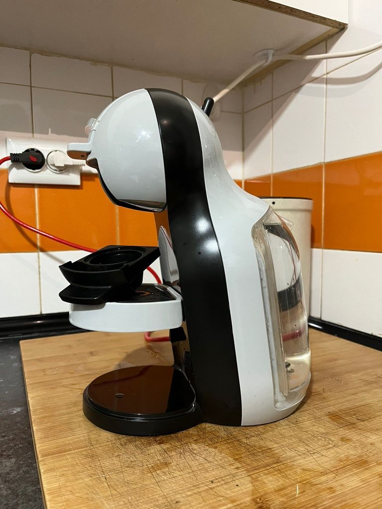 Maquina café dolce gusto