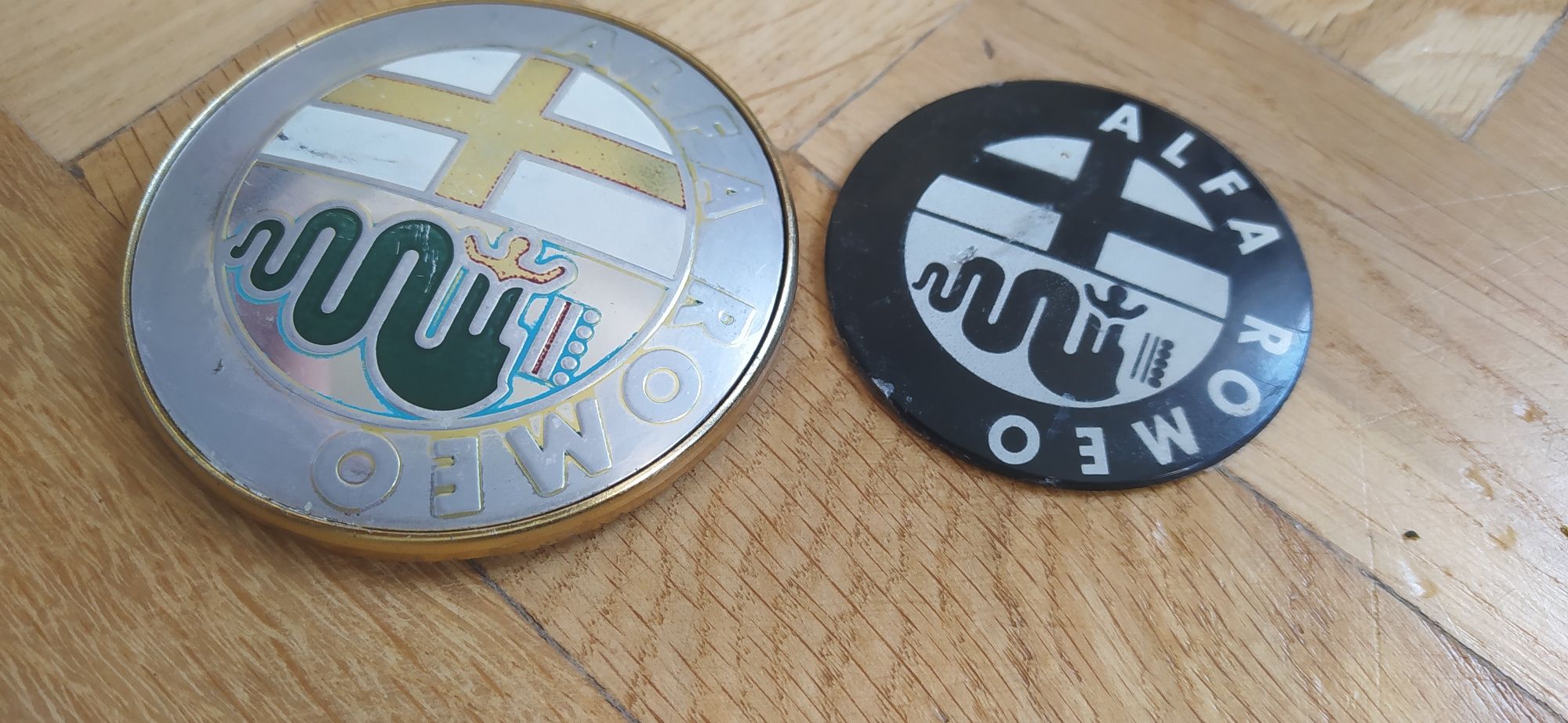 Alfa Romeo  logo znaczek emblemat