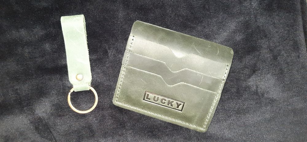 Картхоллер Lucky + брелок в комплекті
