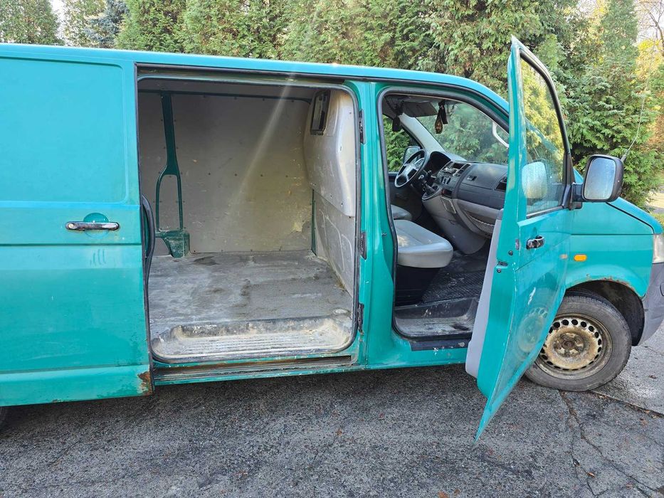 Volkswagen Transporter T5 1.9 TDI jak T4 LONG DŁUGI 2003r