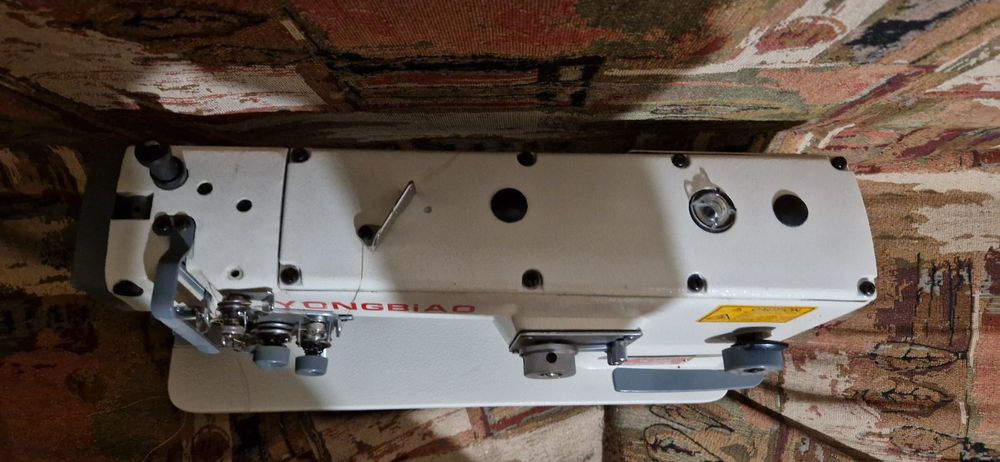Швейна машинка yongbiao YB-5303