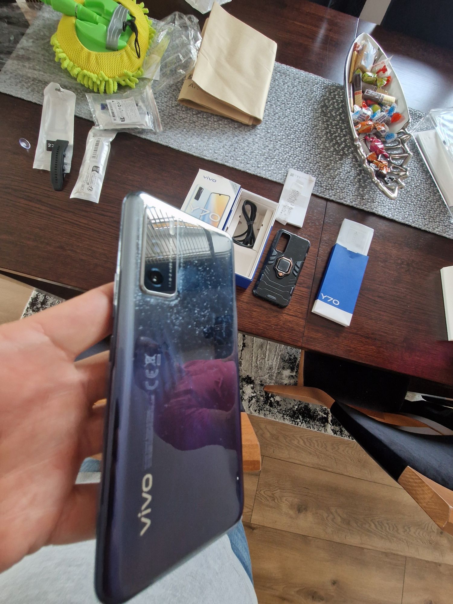 Vivo y70 8/128 jak nowy