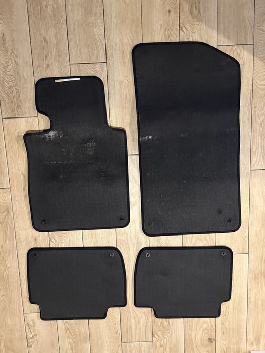 Dywaniki welurowe wycieraczki BMW e46 czarne oryginalne komplet