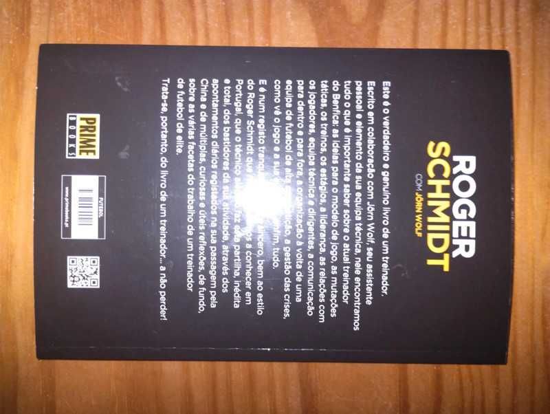 Livro Roger Schmidt