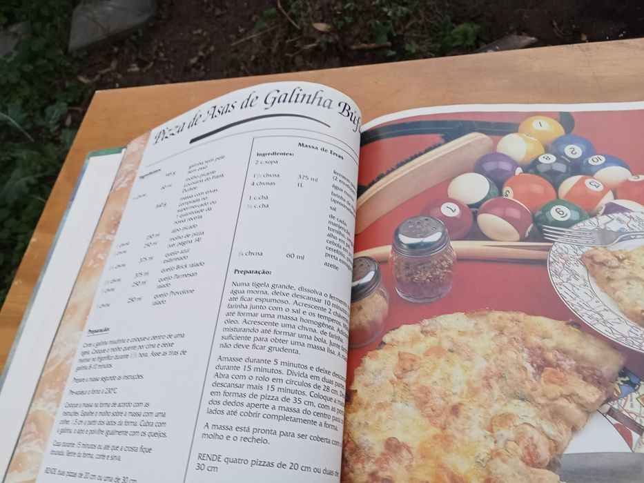 Vendo livros vários Culinária como Novos!!