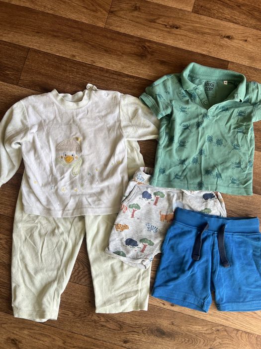 Подарую дитячі речі на хлопчика 2-3 років: піжама, шорти, футболка