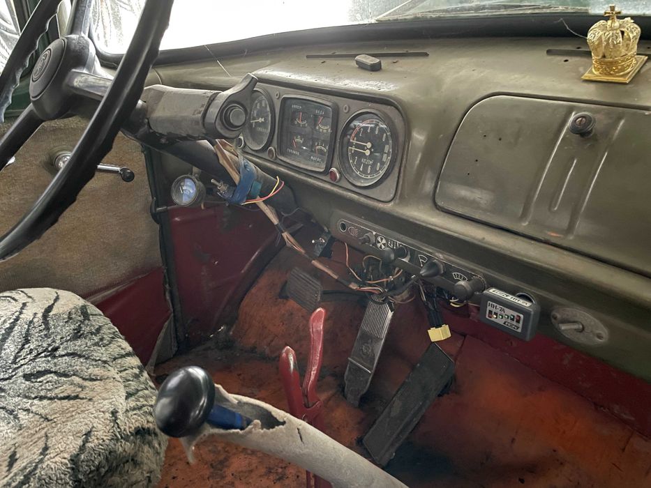 ЗІЛ 130 у робочому стані, з документами. Київська обл. СМТ Глеваха.