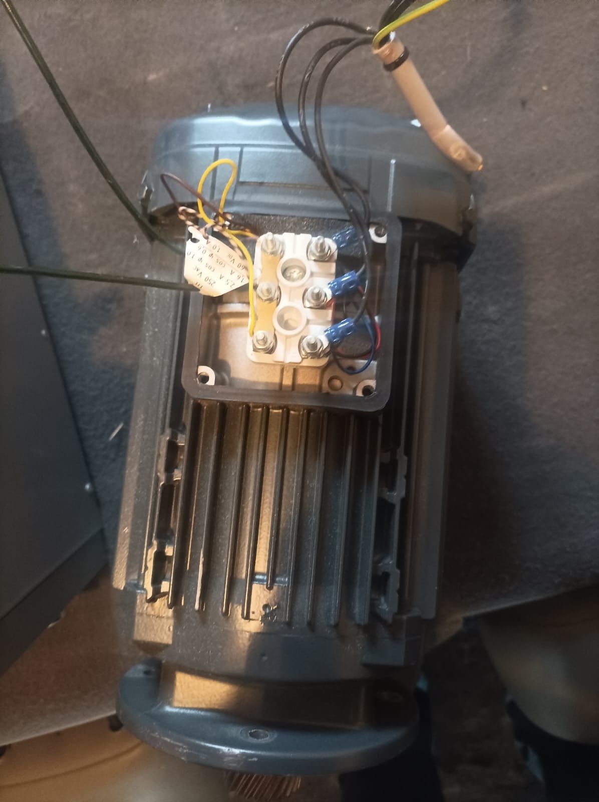 Silnik przekladniowy prądu zmiennego SEW-EURODRIVE 1.5KW