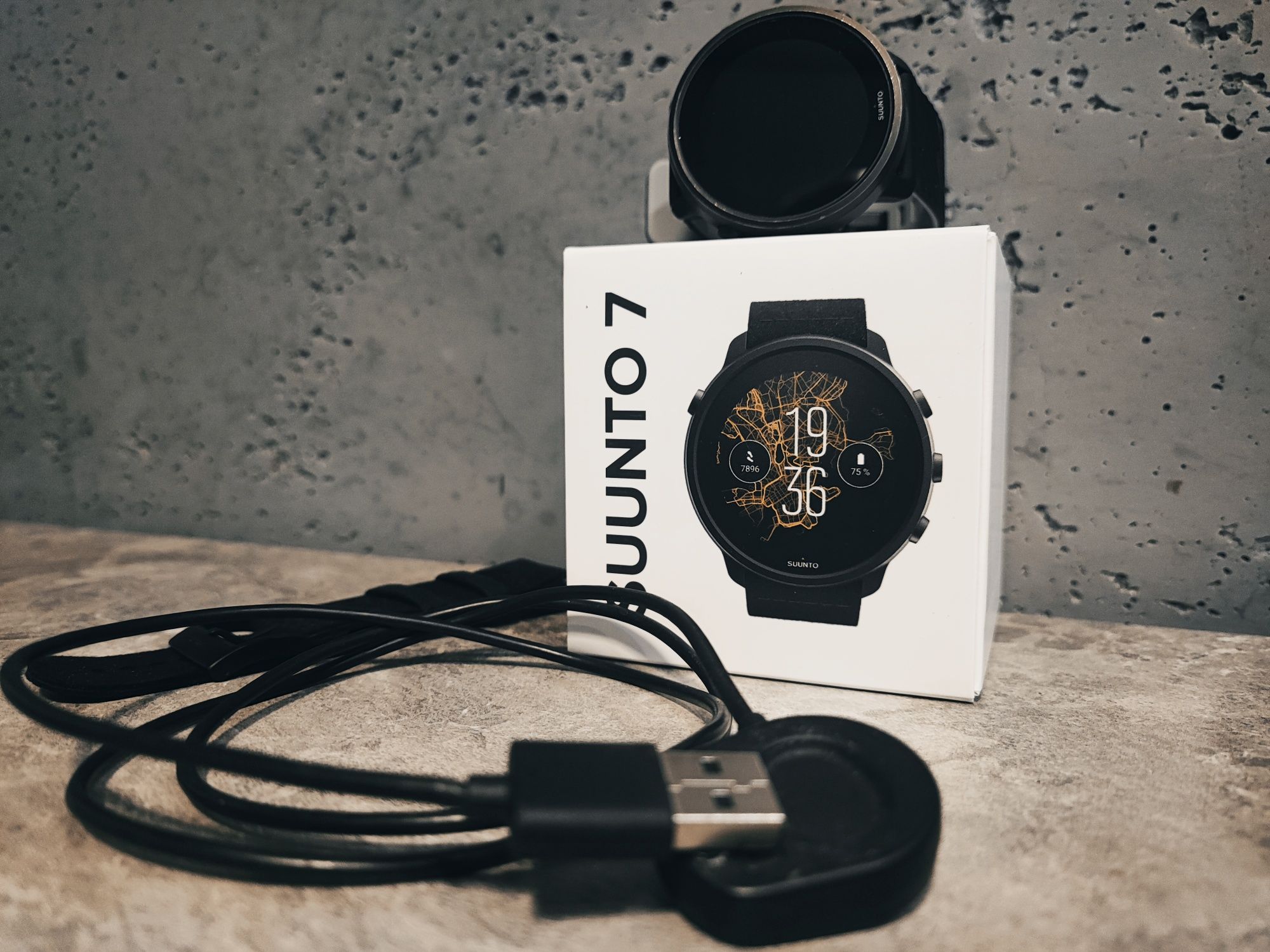 Zegarek sportowy Suunto 7