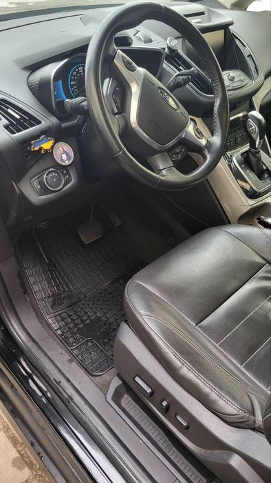 Ford c max plagin 2015