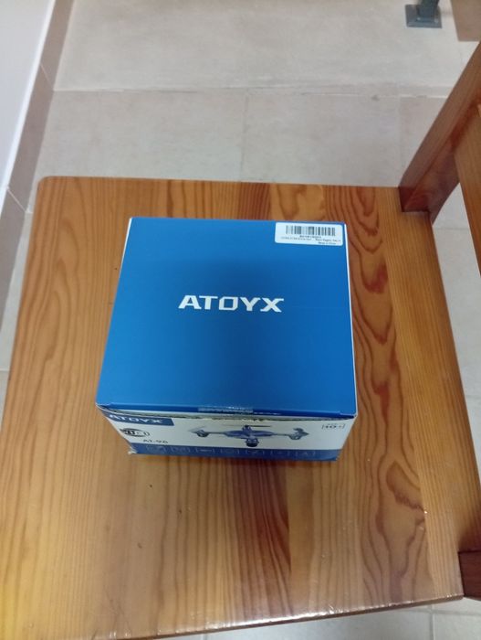 Drone ATOYX - pequeno, potente e com camera HD