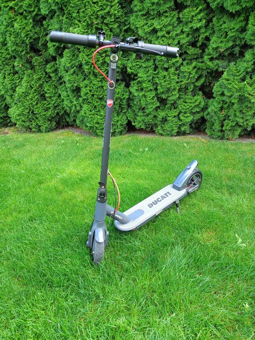 Hulajnoga elektryczna Ducati