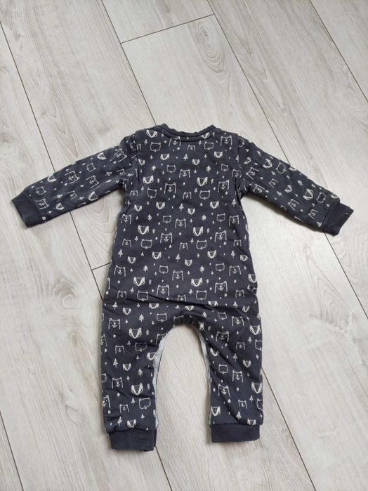 Pajacyk kombinezon jesienny chłopięcy F&F r. 74 wiosenny wiosna