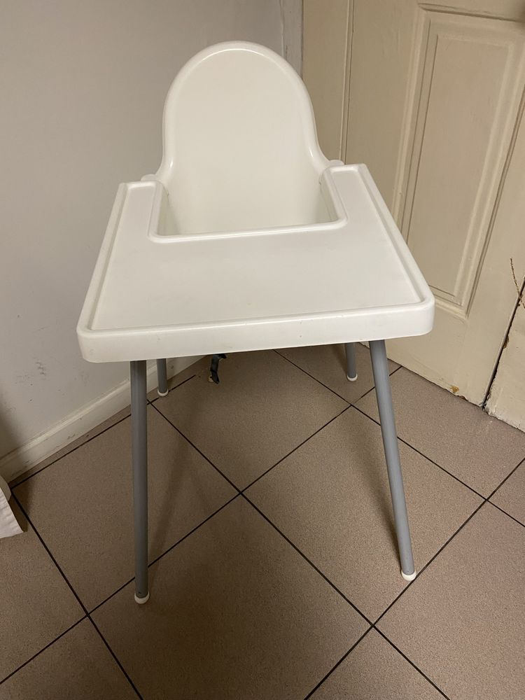 Cadeira alta com tabuleiro para bebé Ikea (reservada)