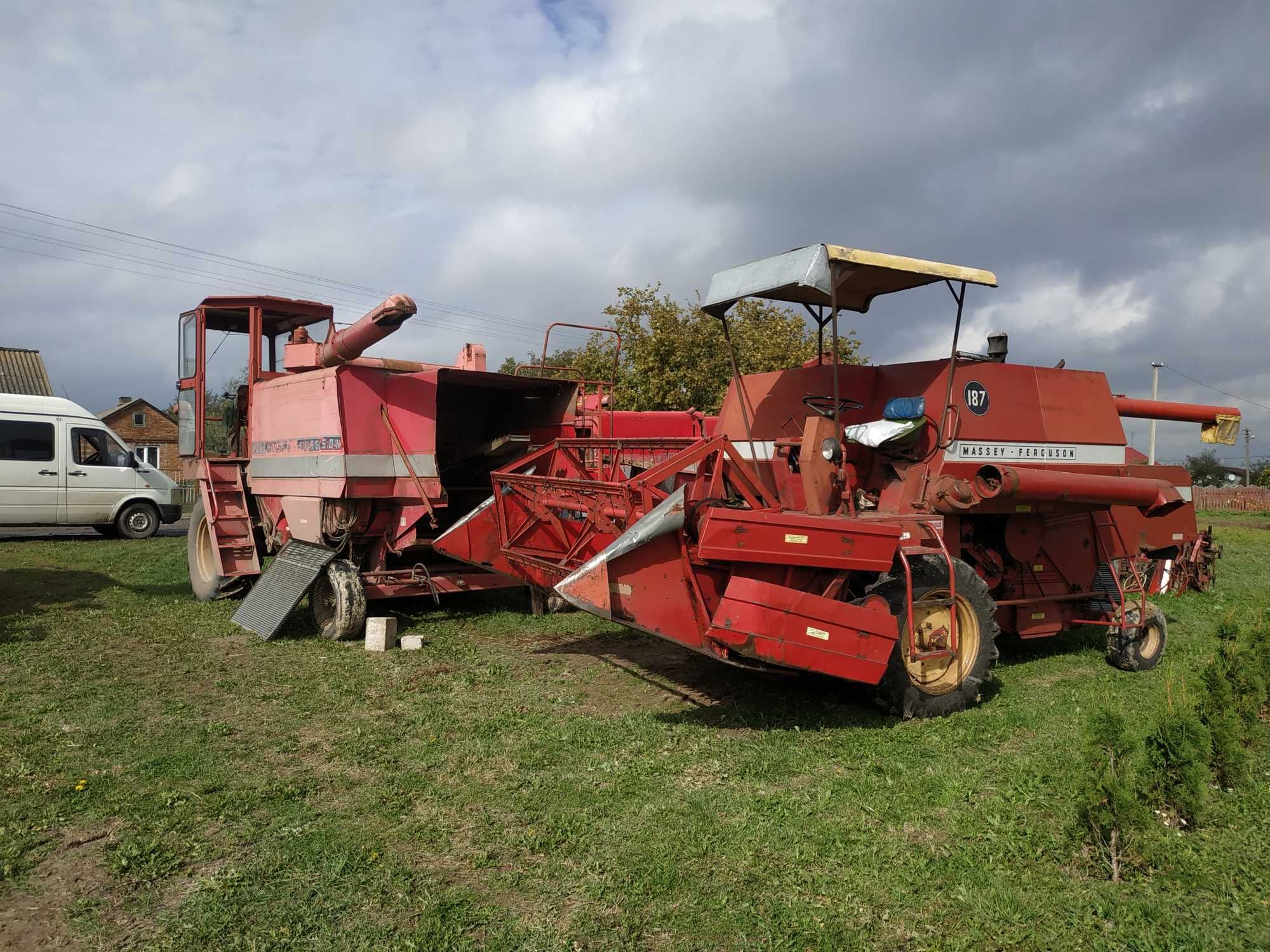 Продається січкарня зернового комбайн Massey Массей фергусон 620 , 625