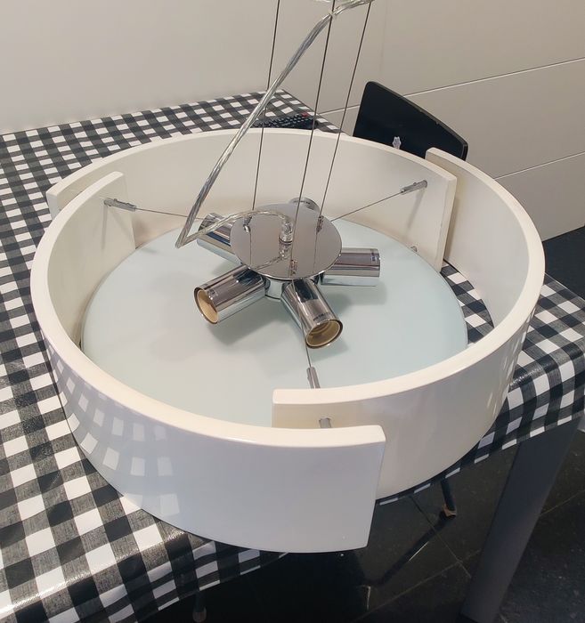 Candeeiro de Teto Suspenso