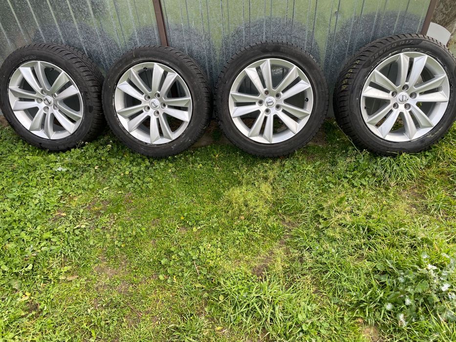 Koła zimowe Volvo 225/50/17 5x108