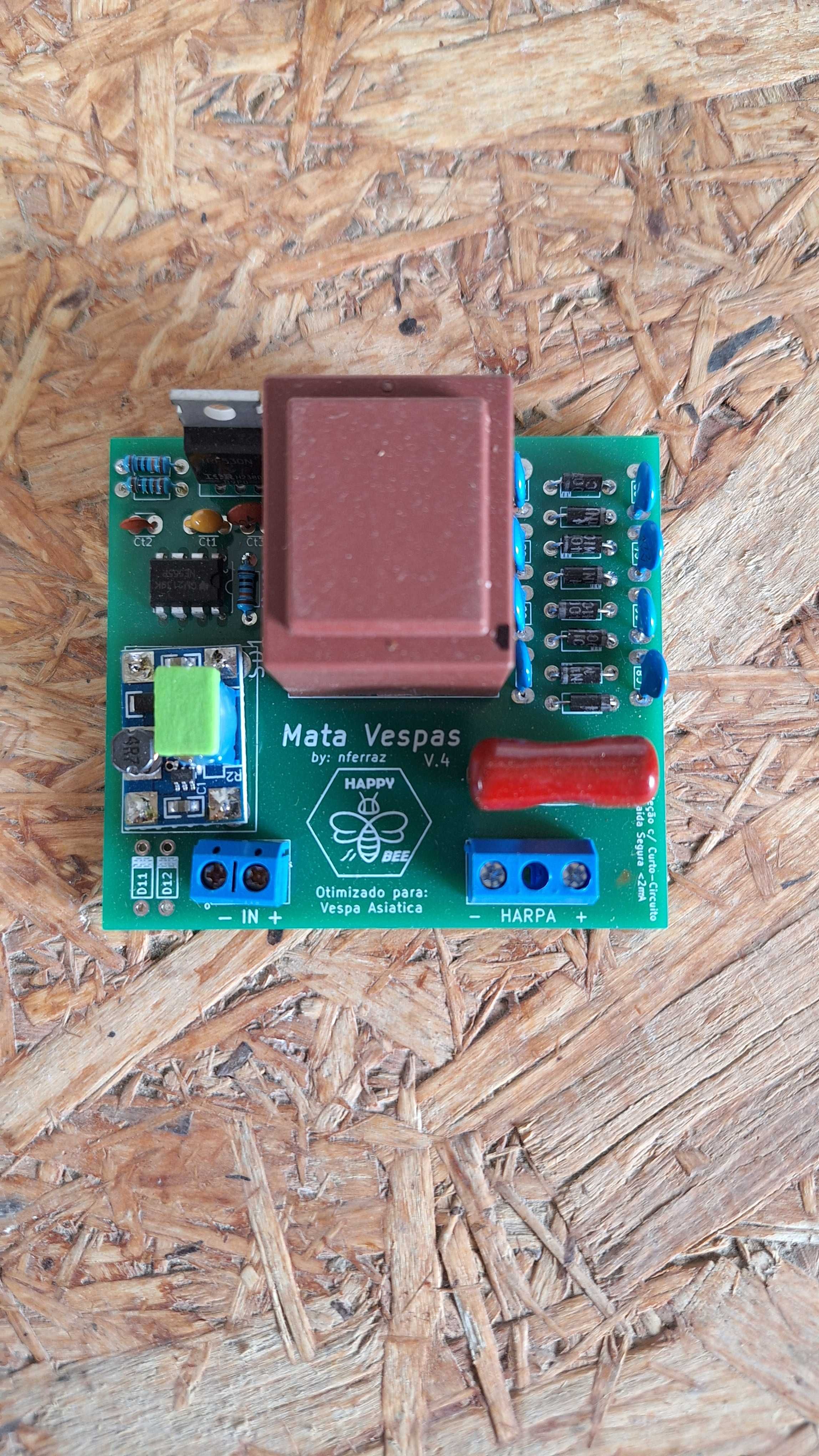 Placa harpa mata vespas velutina asiática apiário