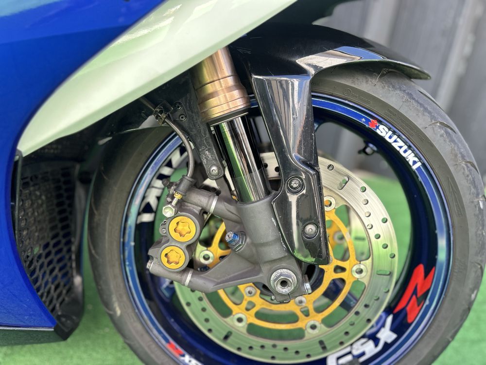 Suzuki gsxr 1000 k7 desde 130€/mes/ entrega nacional