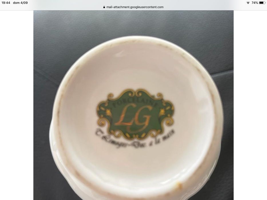 Jarrinha da conceituada marca Limoges