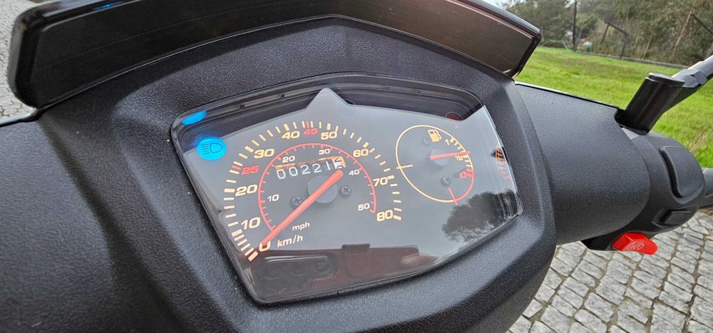 Mota Peugeot Kisbee 4T 50CC Novo 221km Preta