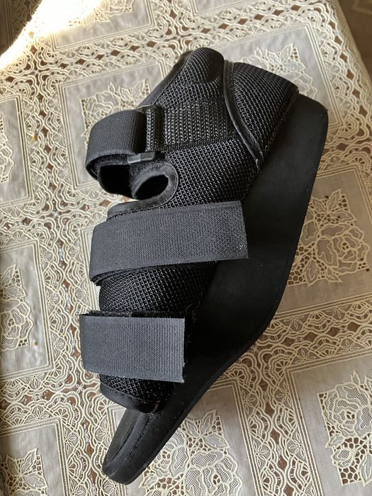 Лангета на ногу