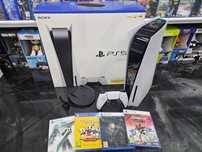 Konsola Playstation 5 PS5 z napędem + 4 dobre gry Gwar 6 SKLEP ZAMIANA