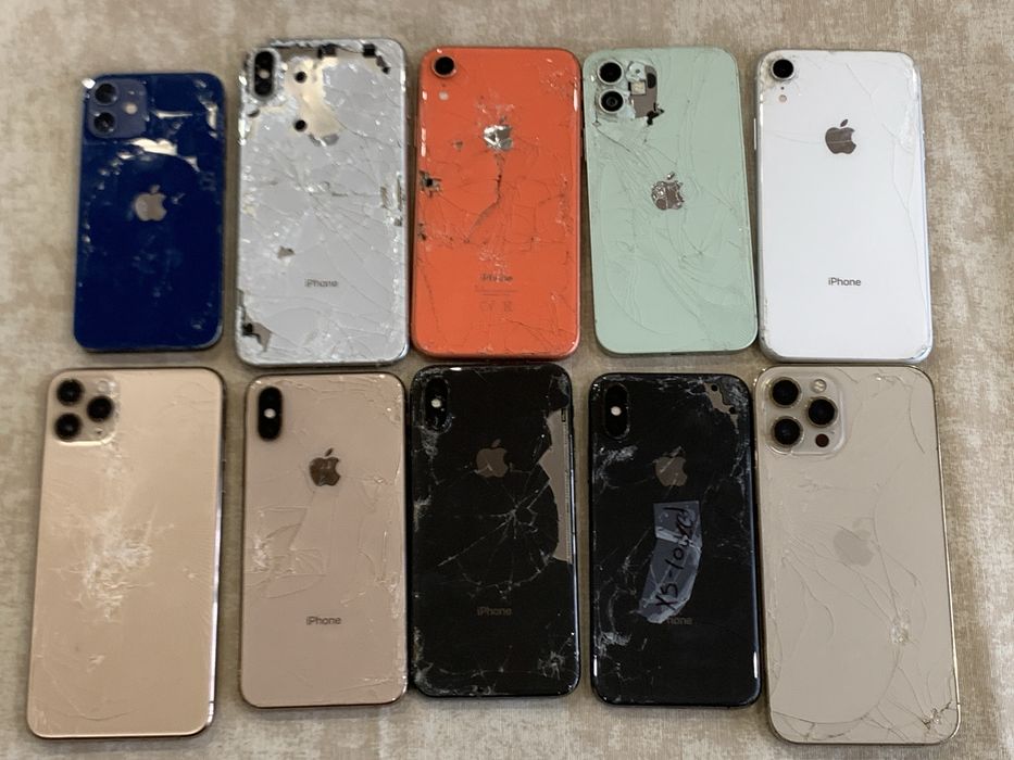 Лот Iphone на запчастини або відновлення