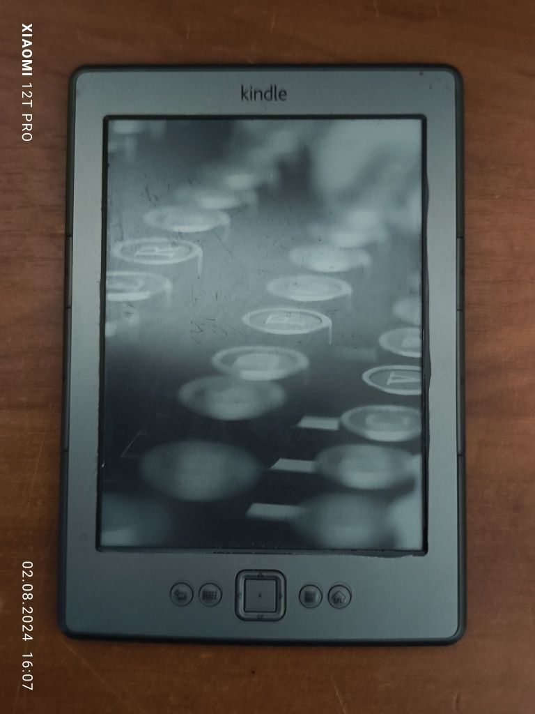 Продам электронную книгу Kindle Amazon