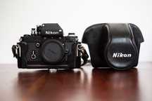 Nikon F2, Estado de colecção + Nikon CH-1, DW-1, DP-1, AR-1