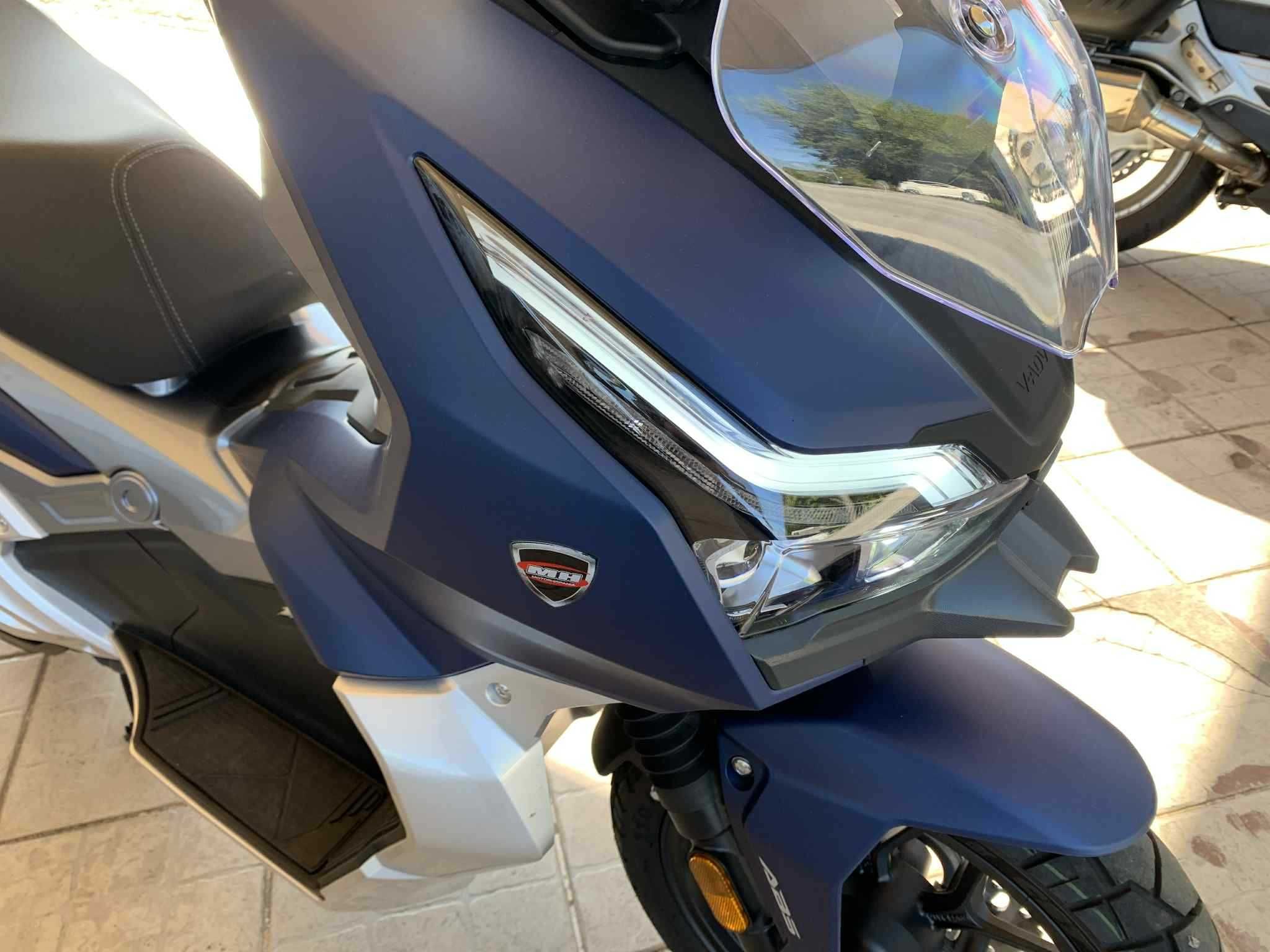MH Motorcycles VR10 125