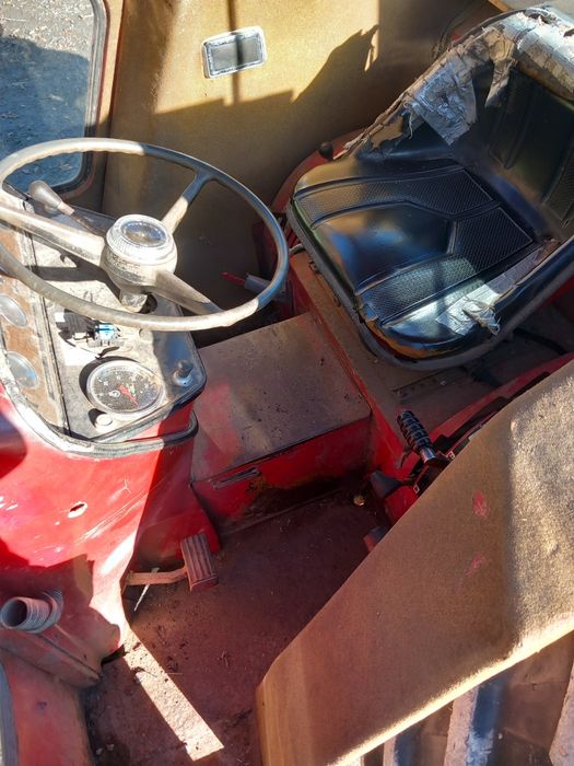 Ładny ciagnik International (Case)674 Tur quicke