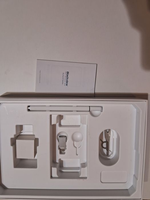 Blackview Active 8 Pro – новый, 8/256GB, огромная батарея!

Опис