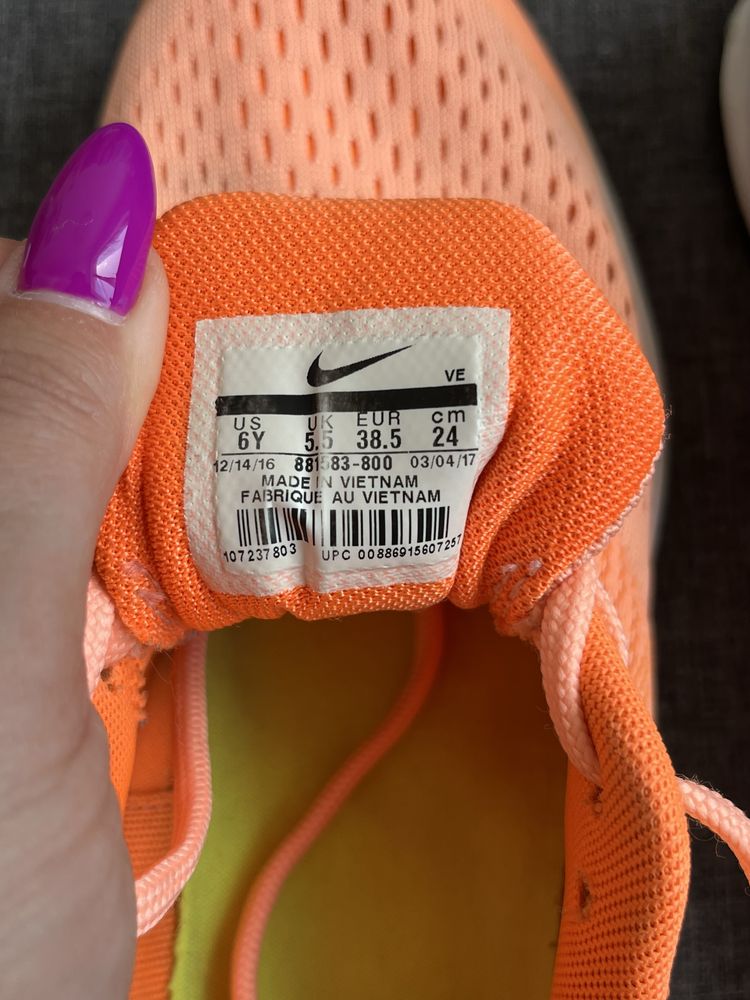 Бігові кросівки Nike winflo 4 жіночі