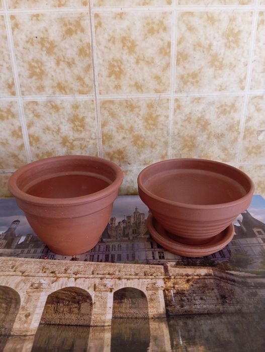 Горшки для цветов. Керамика.