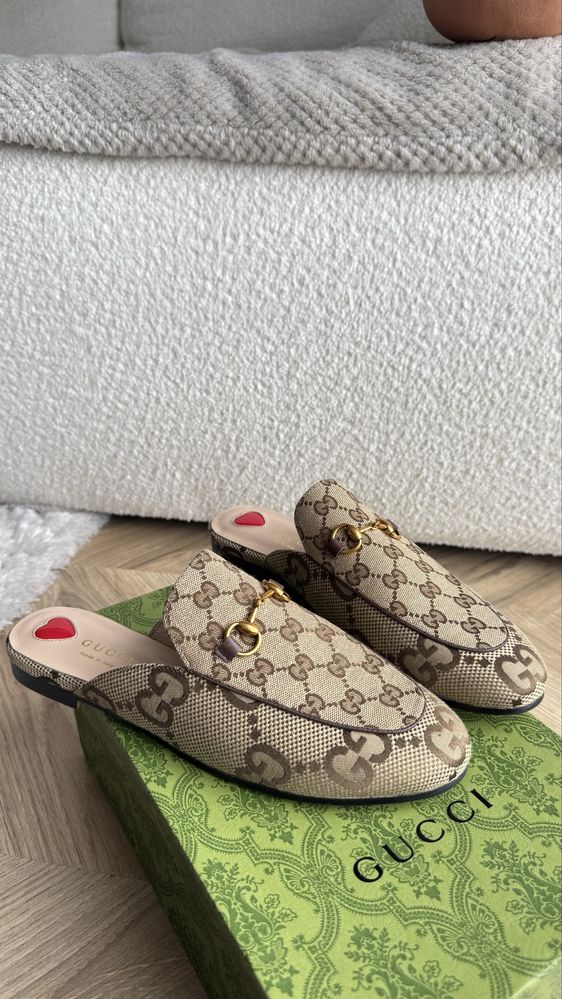 Gucci loafery od reki 42