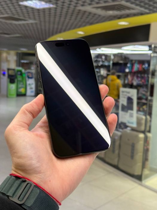 Бу IPhone 16 pro maх та багато різних моделей