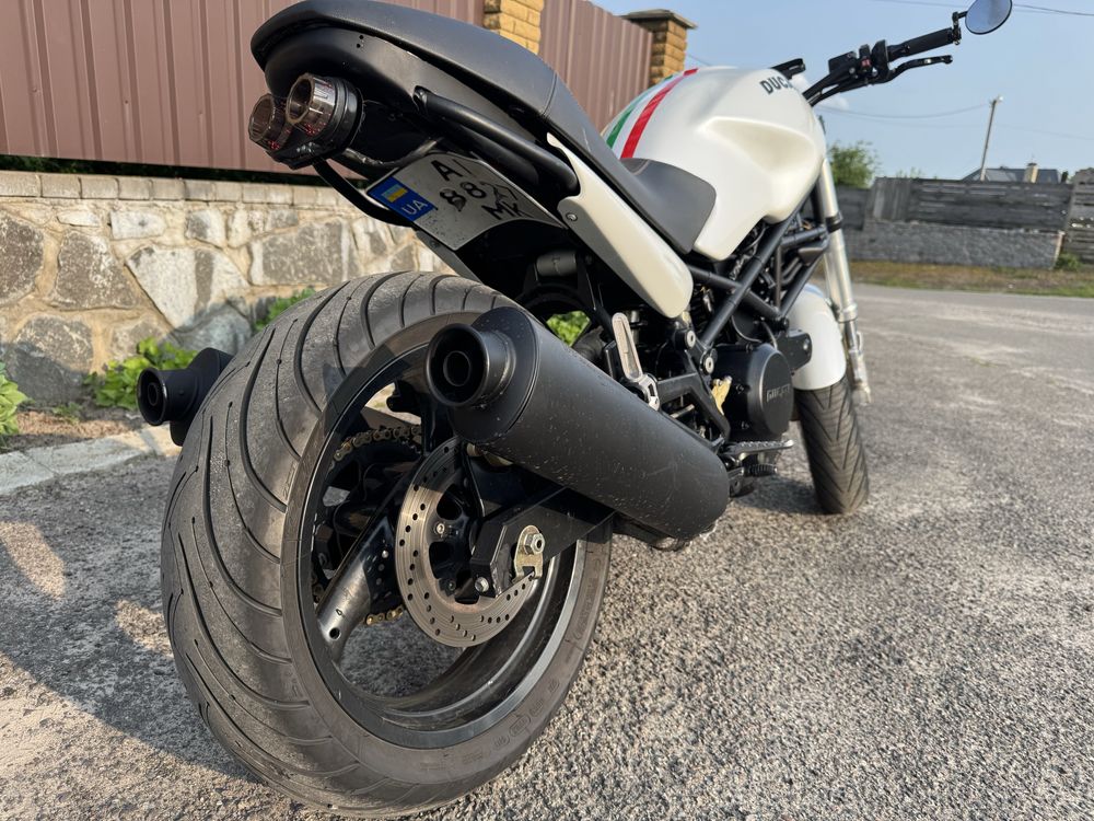 Ducati Monster 600cc