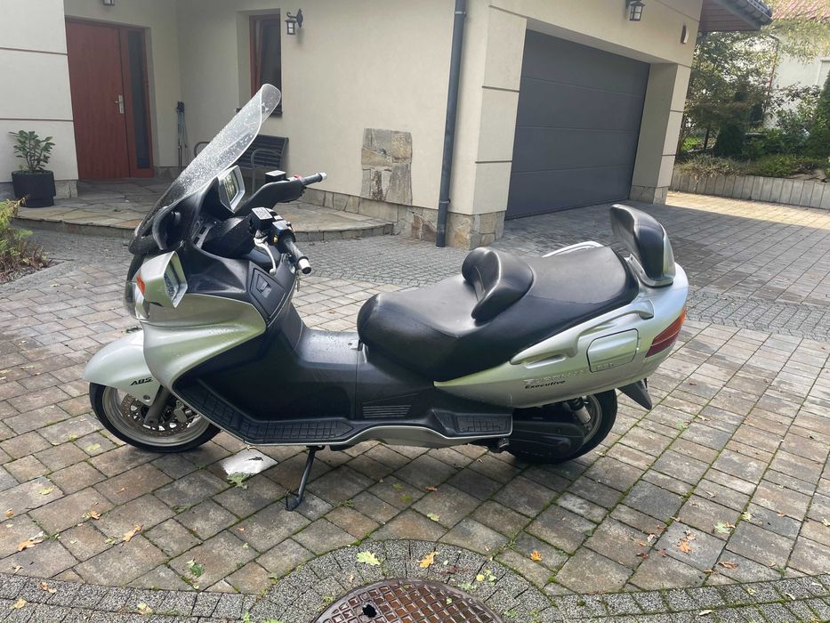 Suzuki Burgman executive 650 ABS