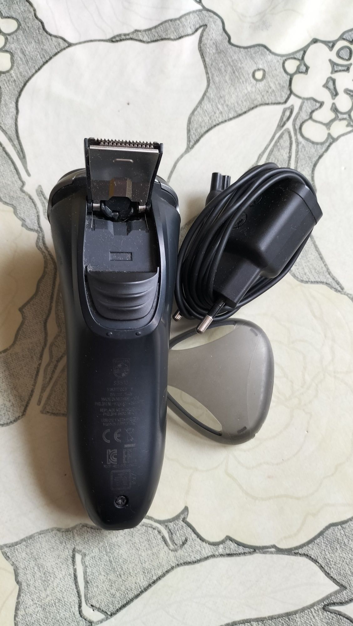 Golarka Philips series 3000 elektryczna z trymerem wysyłka sprawna
